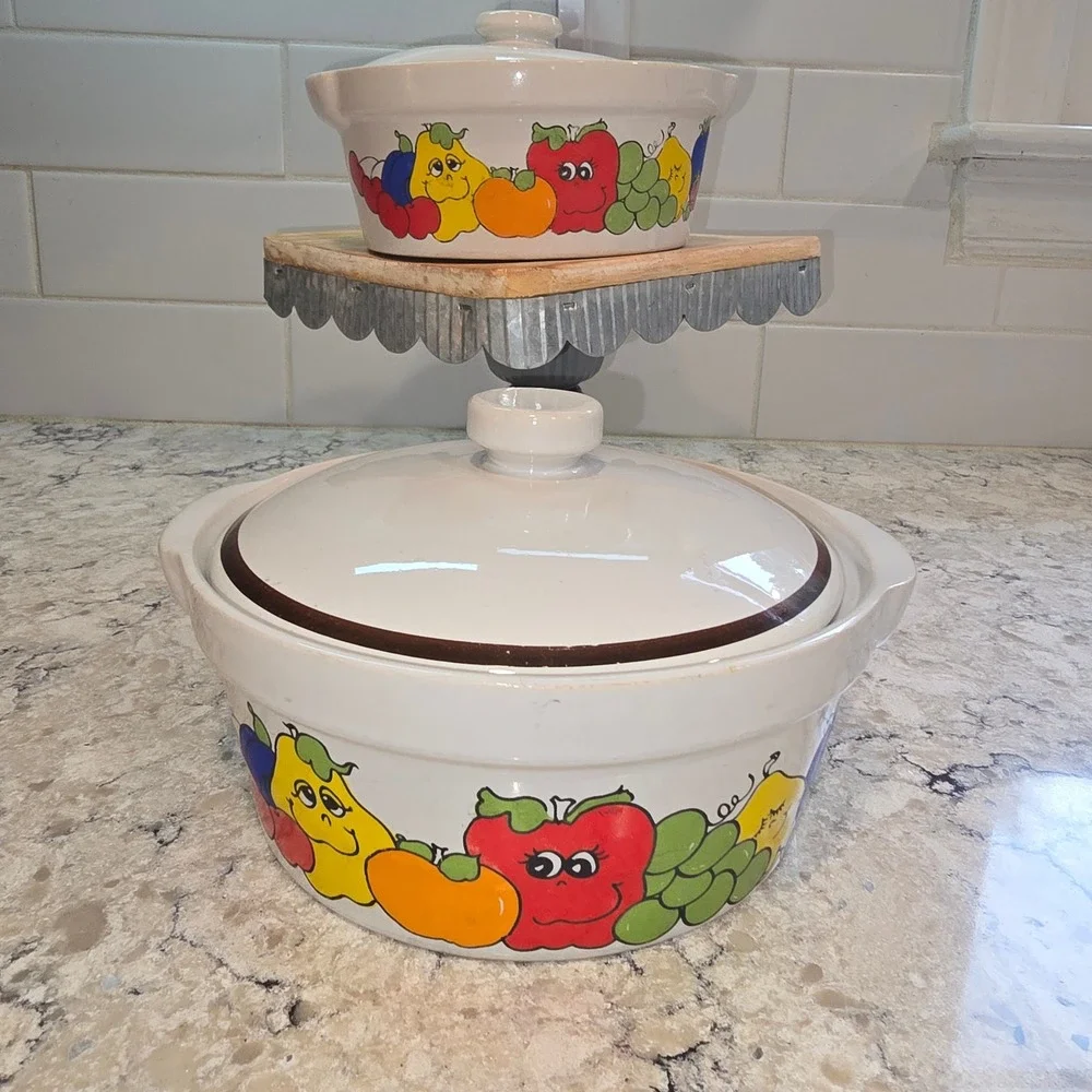 Rare Vintage Daekor Nancy Lynn Smiling Fruit Casserole Dish Set 2pc
